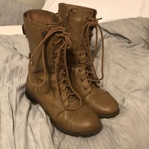 Tan/brown combat boots